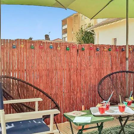 Au Ptit'bout de Ninette, 3 étoiles, centre ville et pourtant très calme, proche plages, Dog Friendly, parking privé Appartement *