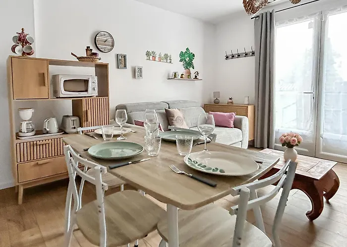 T1 Bis Cosy Avec Terrasse, Parking Et Calme Absolu Ρουαγιάν